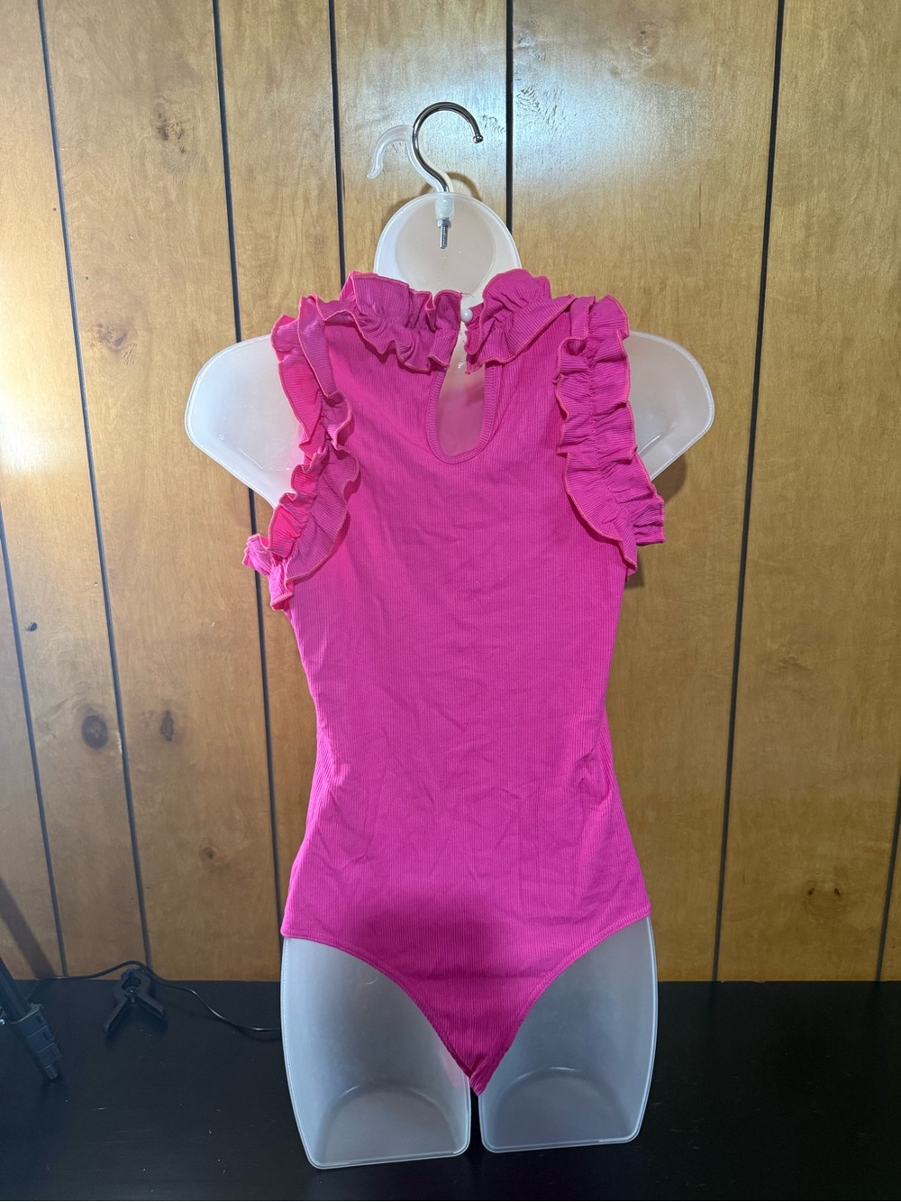 Source Unknown Pink Ruffled Halter Bodysuit - Picture 2 of 3